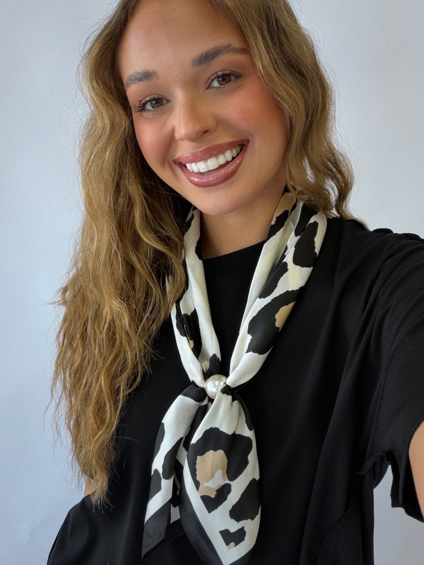 Leopard Pearl Scarf Necklace