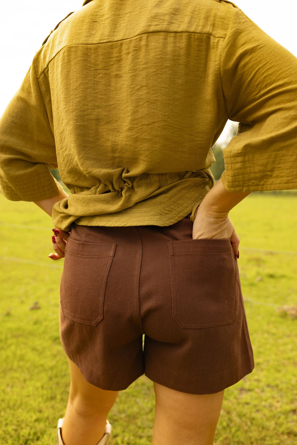 The Horsebit Shorts - Brown