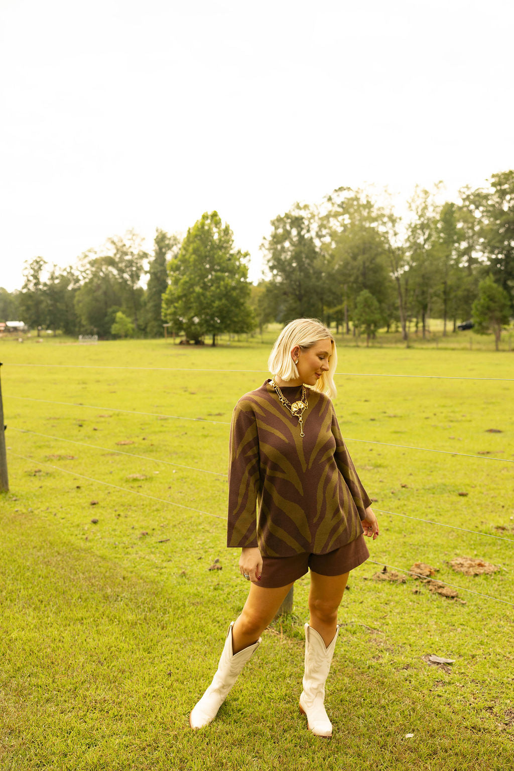 Safari Social Top