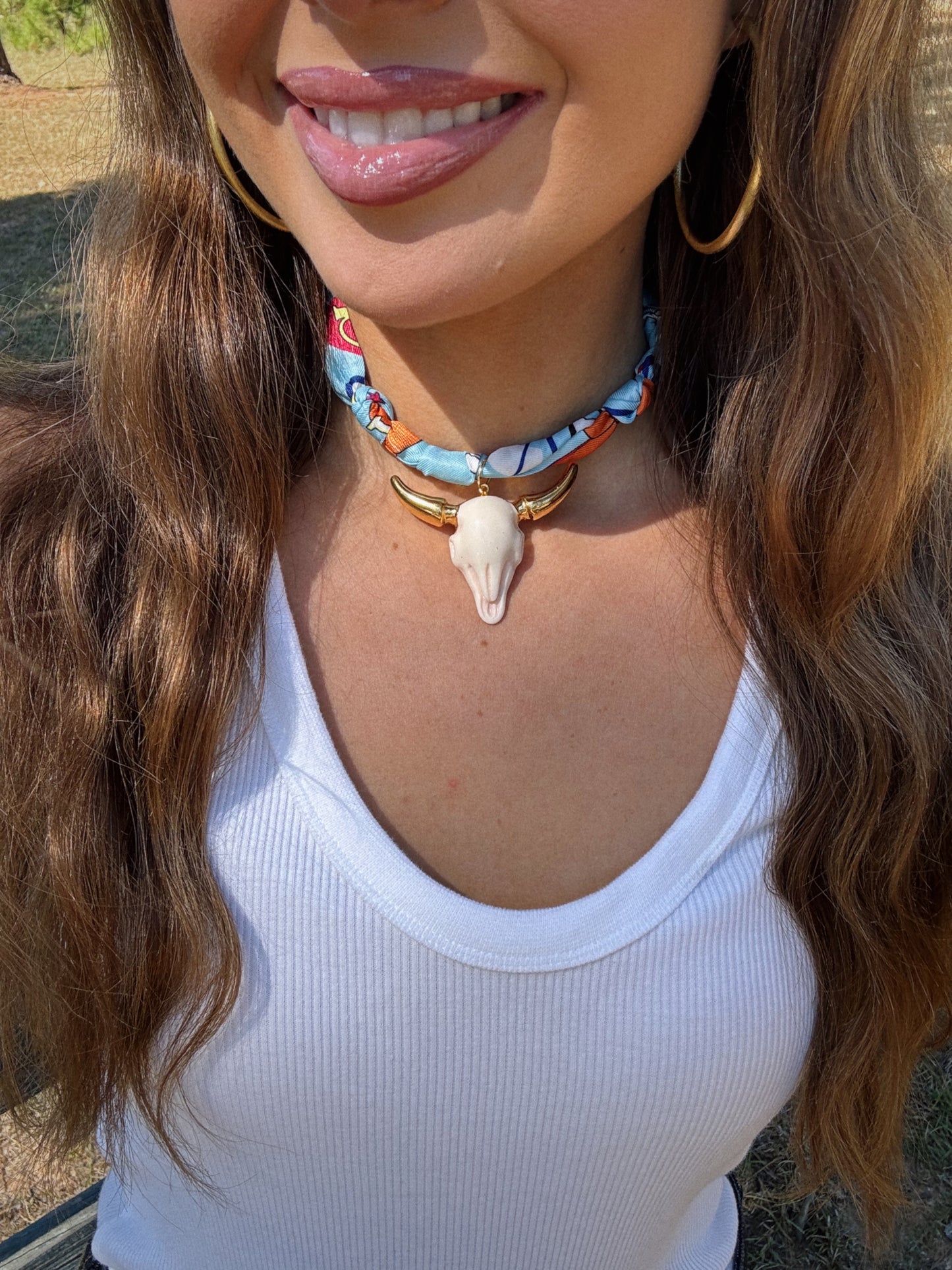 The Soaring Bloom Scarf Necklace