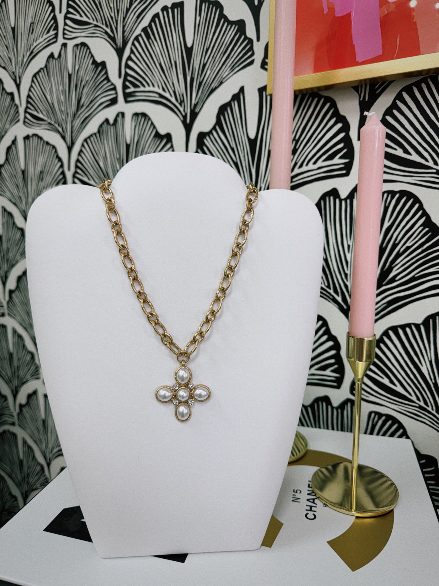 The Pearl Girly Necklace