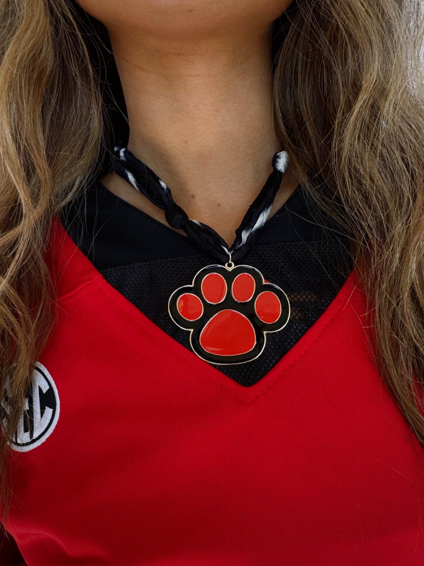 Bulldog Belle Scarf Necklace