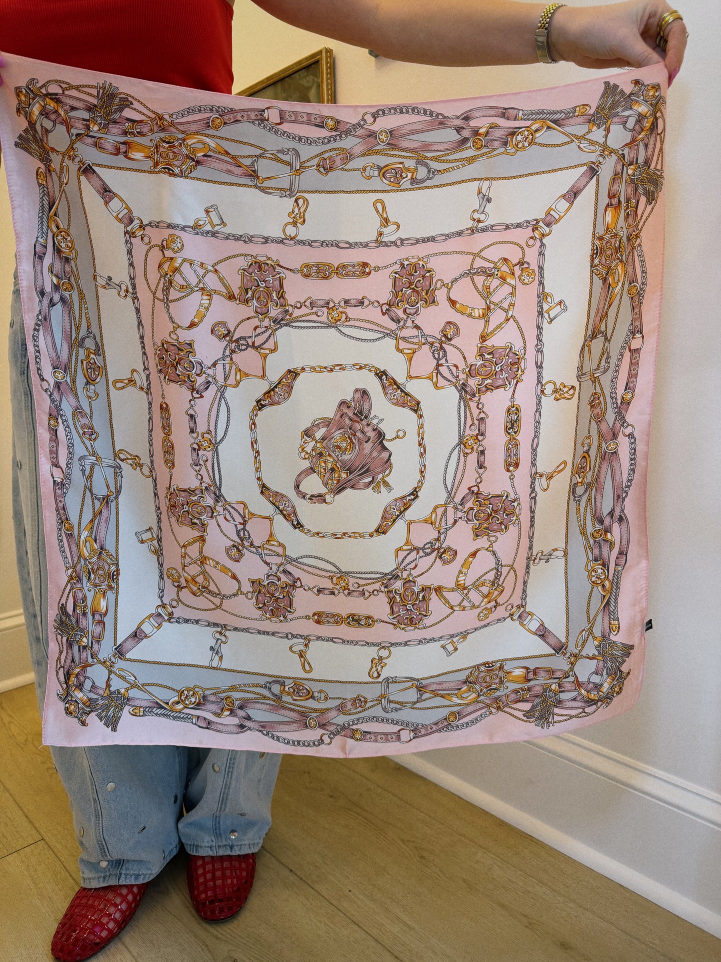 Saddle Scarf
