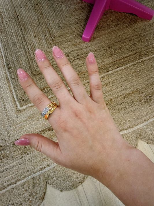 Diamond & Gold Ring