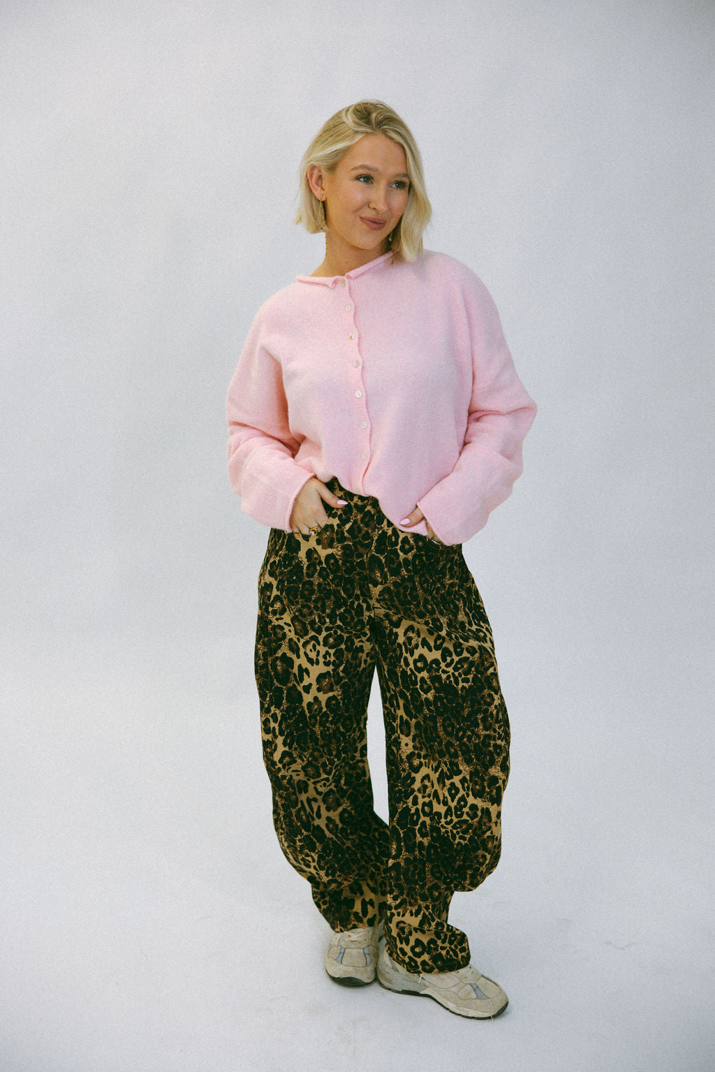 Washed Leopard Printed Barrel Jeans