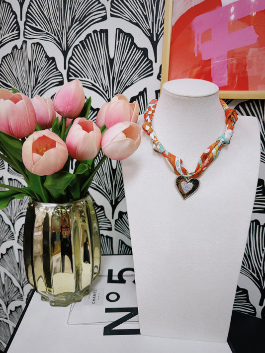 Fall Into Gold Scarf Necklace
