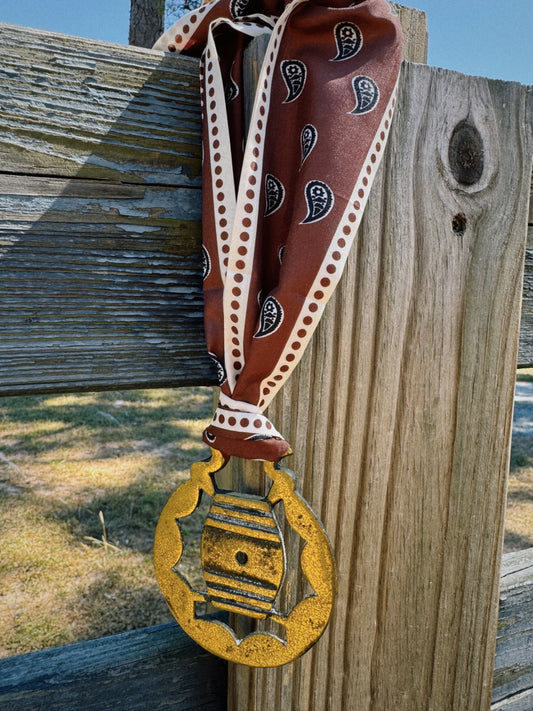 Rustic Barrel Scarf Necklace