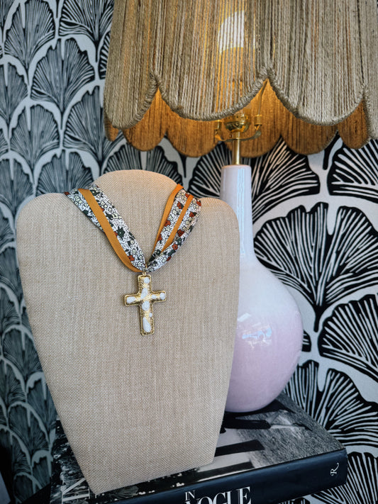 Divine Garden Scarf Necklace