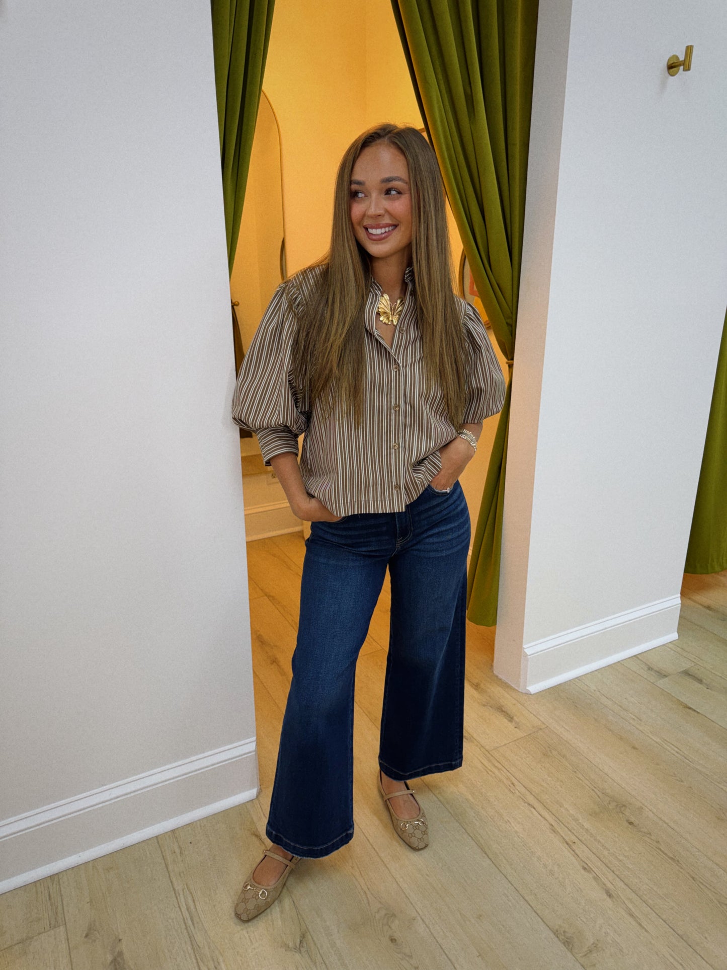 The Avery Stripe Blouse - Brown