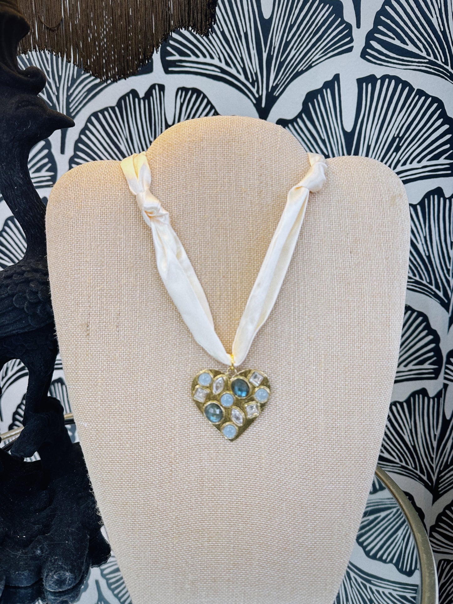 Golden Heartbeat Scarf Necklace - Cream