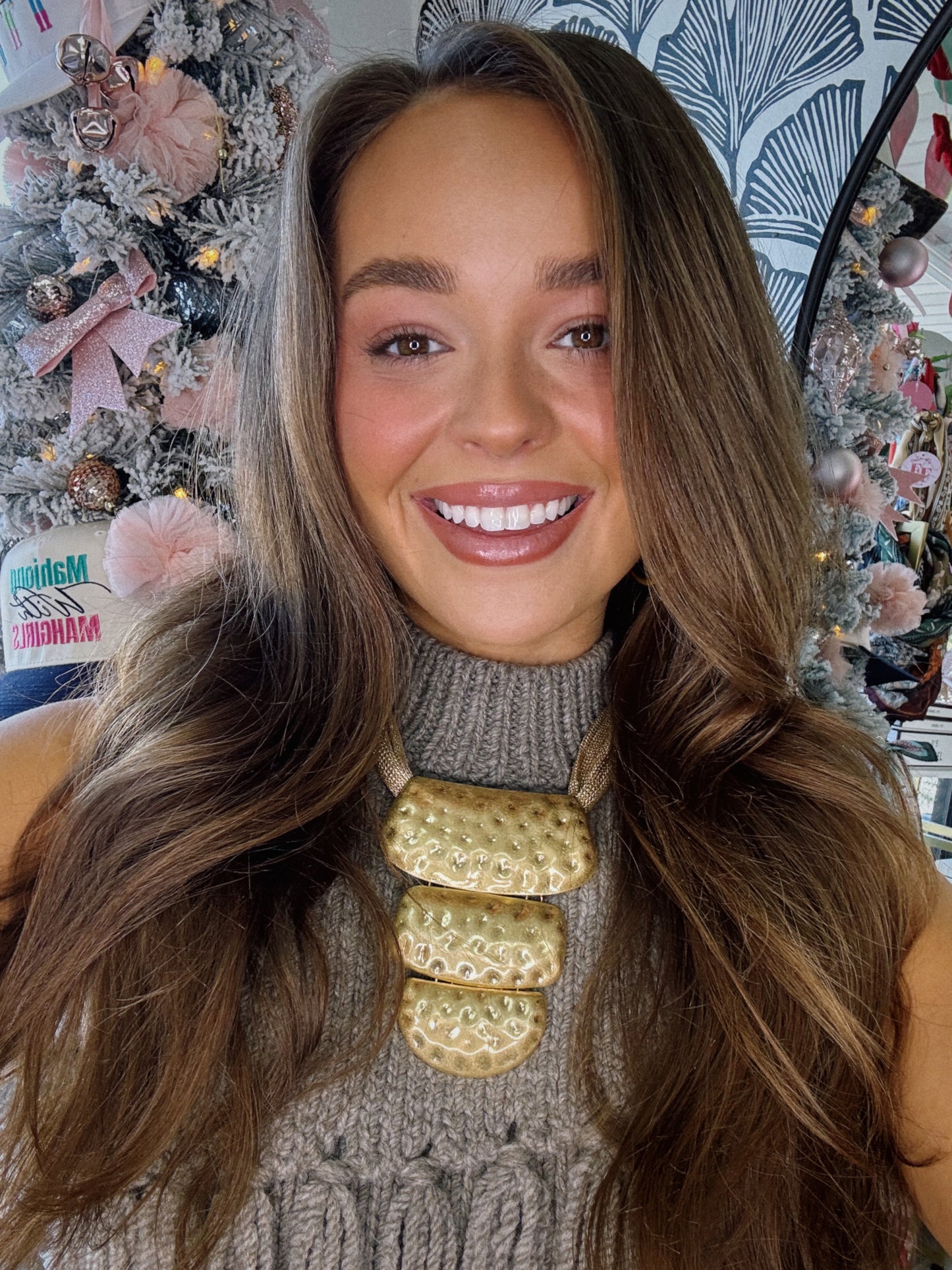 The Radiant Line Necklace