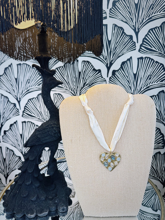 Golden Heartbeat Scarf Necklace - Cream