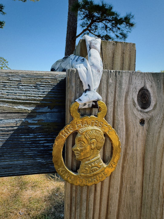 Vintage Valor Scarf Necklace