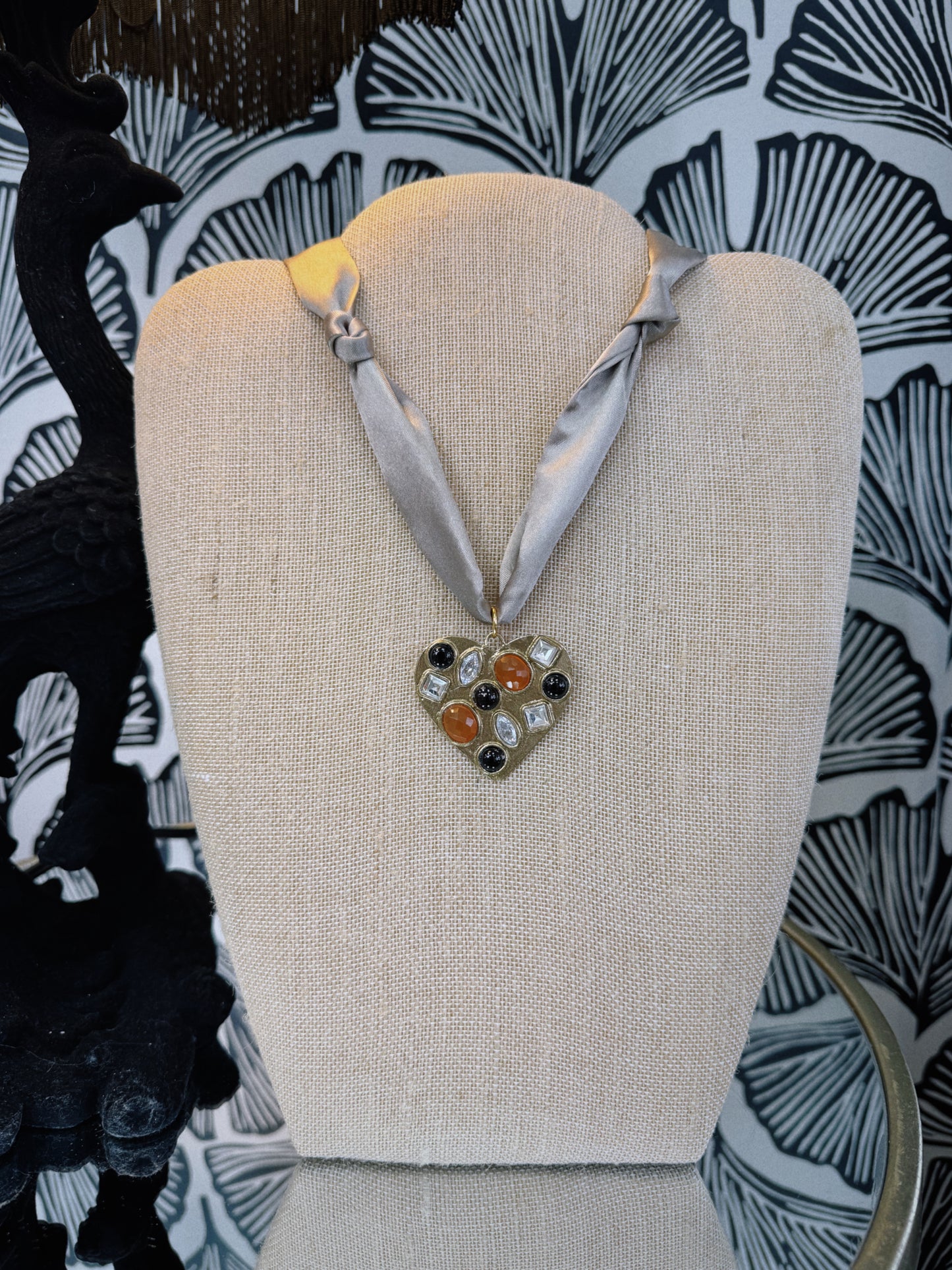 Golden Heartbeat Scarf Necklace - Brown