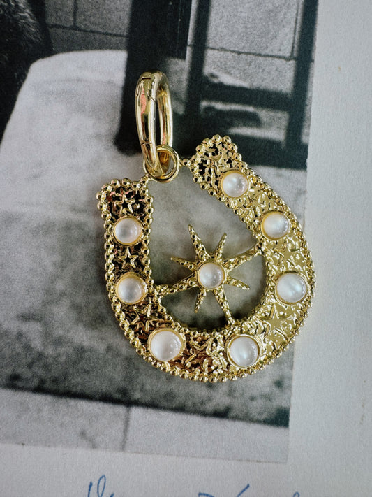 Textured Horseshoe Pendant